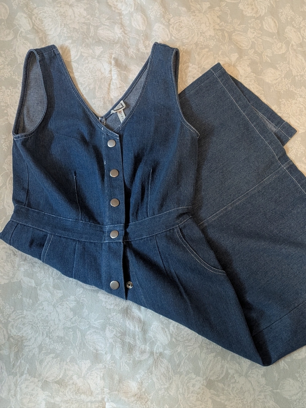 Sleeveless Blue Denim Midi Dress with Snap Front